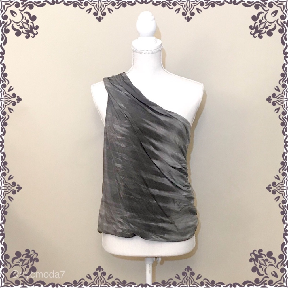 Alice + Olivia One-Shoulder Top
